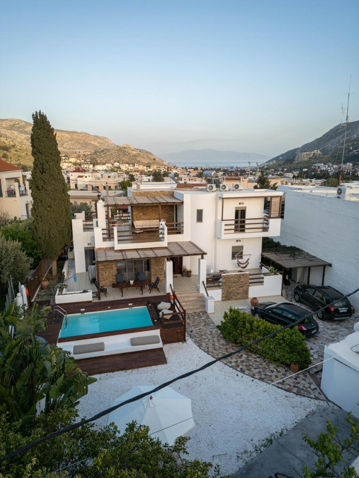 Apollonas & Sibylla Villa Chorio  エクステリア 写真